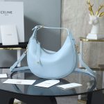 セリーヌコピー ティーン CELINE ルル グレインドカーフスキン 120723ENY セリーヌコピー ティーン CELINE ルル グレインドカーフスキン 120723ENY