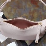 セリーヌ スーパーコピー ティーン CELINE ルル 120723ENY.25BD セリーヌ スーパーコピー ティーン CELINE ルル 120723ENY.25BD