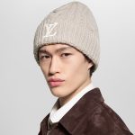 ルイヴィトンコピー ビーニー・オンリー LV ミニケーブル M5256A M5215A ルイヴィトンコピー ビーニー・オンリー LV ミニケーブル M5256A M5215A