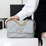 シャネル コピー CHANEL 19 フラップバッグ AS1160 AS1161 エレファントグレー シャネル コピー CHANEL 19 フラップバッグ AS1160 AS1161 エレファントグレー