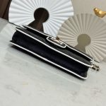 CHANEL スーパーコピー チェーンウォレット バイカラー バッグ AP4511