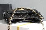 CHANEL スーパーコピー ホーボーバッグ AS4323 AS4322