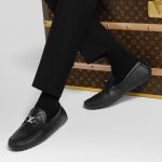 ルイヴィトンスーパーコピー LV シルバーストーン モカシン 1AHRRR