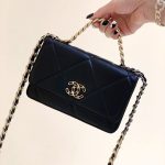 シャネル スーパーコピー 19シリーズ WOC ショルダーバッグ AP0957