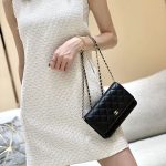 シャネル スーパーコピー  WOC 19cm ラムスキン ブラック A33814