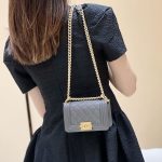 シャネル スーパーコピー Mini LeBoy チェーンバッグ A67364 グレー