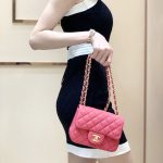 シャネル スーパーコピー Classic Flap Bag スクエアミニ ピンク A01115 シャネル スーパーコピー Classic Flap Bag スクエアミニ ピンク A01115