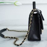 シャネル スーパーコピー メッセンジャーバッグ AS3652 ブラック シャネル スーパーコピー メッセンジャーバッグ AS3652 ブラック
