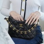 シャネル スーパーコピー HOBO ショルダーバッグ ブラック AS3562