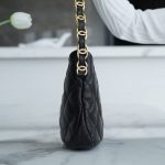 シャネル スーパーコピー HOBO ショルダーバッグ ブラック AS3562
