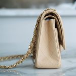 シャネル スーパーコピー クラシック マトラッセ 25cm ベージュ A01112