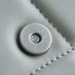 シャネル スーパーコピー 19 WOC チェーンウォレット AP0957 グレー シャネル スーパーコピー 19 WOC チェーンウォレット AP0957 グレー