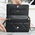シャネル スーパーコピー  19 WOC チェーンウォレット ブラック AP0957