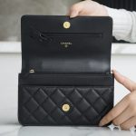 シャネル コピー ハンドル付き WOC チェーンウォレット AP2804 ブラック シャネル コピー ハンドル付き WOC チェーンウォレット AP2804 ブラック