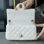 シャネル スーパーコピー ミニフラップバッグ AS1787 ホワイト