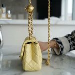 シャネル スーパーコピー ミニフラップバッグ AS1787 イエロー シャネル スーパーコピー ミニフラップバッグ AS1787 イエロー