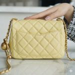 シャネル コピー チェーンバッグ ミニフラップバッグ AS1786