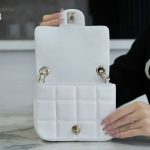 シャネル コピー キューブチェーンミニフラップバッグ AS3744 シャネル コピー キューブチェーンミニフラップバッグ AS3744