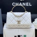 シャネル スーパーコピー フラップバッグ 白 シルバーハンドル AS5554