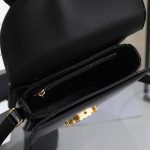 セリーヌコピー ティーン ブザス トリオンフ バッグ ブラック110413