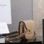 セリーヌコピー ティーン ブザス トリオンフ ショルダーバッグ 110413BF4