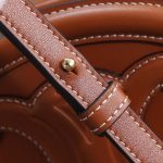 セリーヌ コピー CUIR TRIOMPHE オーバル ショルダーバッグ 101703 セリーヌ コピー CUIR TRIOMPHE オーバル ショルダーバッグ 101703