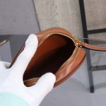 セリーヌ コピー CUIR TRIOMPHE オーバル ショルダーバッグ 101703 セリーヌ コピー CUIR TRIOMPHE オーバル ショルダーバッグ 101703