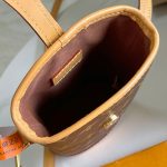 ルイヴィトン コピー フォールド・ミー ポーチ バック M80874 ルイヴィトン コピー フォールド・ミー ポーチ バック M80874