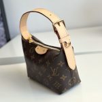 ルイヴィトン コピー ポシェット ヒルズ モノグラム バッグ M27509 ルイヴィトン コピー ポシェット ヒルズ モノグラム バッグ M27509