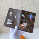 ルイヴィトン コピー パスポートカバー クーヴェルテュール M15320