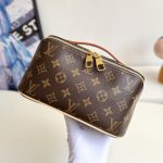 ルイヴィトン スーパーコピー ポシェット ハンドバッグ M11750