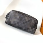 ルイヴィトン コピー ドップ・キット セカンドバッグ M15109