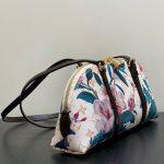 ルイヴィトンスーパーコピー 花柄 モノグラム ショルダーバッグ M29185