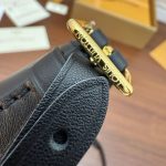 ルイヴィトン スーパーコピー ポシェット LV ブルーム M25525 ルイヴィトン スーパーコピー ポシェット LV ブルーム M25525