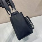プラダ スーパーコピー Re-Nylon トートバッグ 1BG582 プラダ スーパーコピー Re-Nylon トートバッグ 1BG582