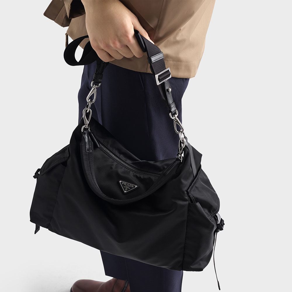 プラダ コピー エクスプローラ Re-Nylon xレザー バッグ 2VH204
