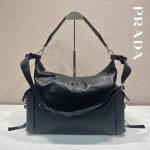 プラダ コピー エクスプローラ レザーショルダーバッグ 2VH204_2HE8 プラダ コピー エクスプローラ レザーショルダーバッグ 2VH204_2HE8