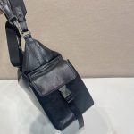 プラダ コピー エクスプローラ レザーショルダーバッグ 2VH204_2HE8 プラダ コピー エクスプローラ レザーショルダーバッグ 2VH204_2HE8