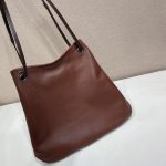 プラダ スーパーコピー ルート ラージ レザー バッグ 1BC293 プラダ スーパーコピー ルート ラージ レザー バッグ 1BC293