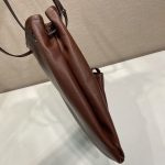 プラダ スーパーコピー ルート ラージ レザー バッグ 1BC293 プラダ スーパーコピー ルート ラージ レザー バッグ 1BC293