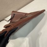 プラダ スーパーコピー ルート ラージ レザー バッグ 1BC293 プラダ スーパーコピー ルート ラージ レザー バッグ 1BC293