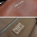 プラダ スーパーコピー ルート ラージ レザー バッグ 1BC293 プラダ スーパーコピー ルート ラージ レザー バッグ 1BC293