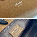 プラダ コピー ショルダーバッグ エメ ラージ レザー 1BC280 プラダ コピー ショルダーバッグ エメ ラージ レザー 1BC280
