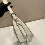プラダ コピー エメ ラージ レザー ショルダーバッグ 1BC280_F0572 プラダ コピー エメ ラージ レザー ショルダーバッグ 1BC280_F0572