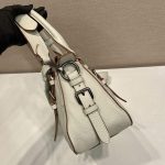 プラダ スーパーコピー ラージ レザー トートバッグ 1BG604_F0K74 プラダ スーパーコピー ラージ レザー トートバッグ 1BG604_F0K74