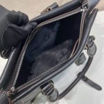 プラダ スーパーコピー ラージ レザー トートバッグ 1BG604_2HIK プラダ スーパーコピー ラージ レザー トートバッグ 1BG604_2HIK
