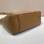 プラダ スーパーコピー ラージ レザー トートバッグ 1BG602 プラダ スーパーコピー ラージ レザー トートバッグ 1BG602