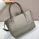 プラダ スーパーコピー ラージ レザー トートバッグ 1BG602_2HIK プラダ スーパーコピー ラージ レザー トートバッグ 1BG602_2HIK