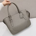 プラダ スーパーコピー ラージ レザー トートバッグ 1BG602_2HIK プラダ スーパーコピー ラージ レザー トートバッグ 1BG602_2HIK