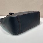 プラダ スーパーコピー ラージ レザー トートバッグ 1BG602_F0002 プラダ スーパーコピー ラージ レザー トートバッグ 1BG602_F0002